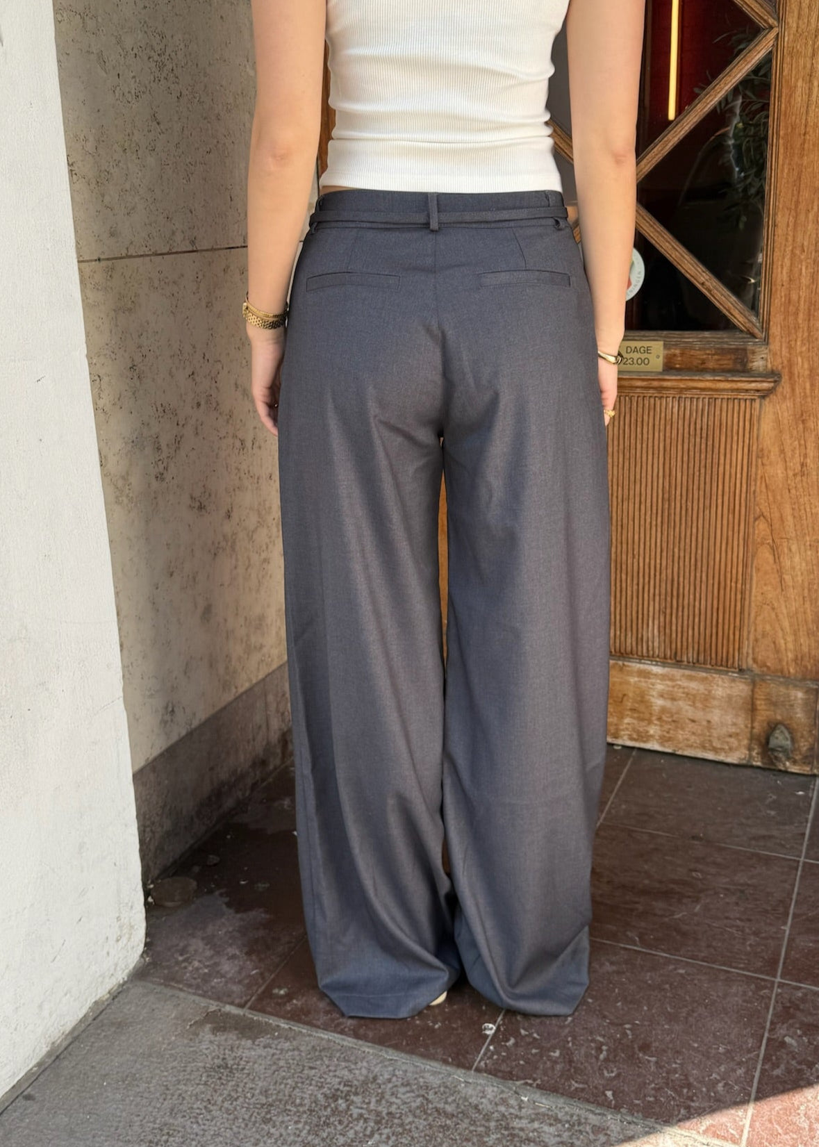 S - 169cm