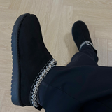 Tabita Teddy Bear Boots - Black