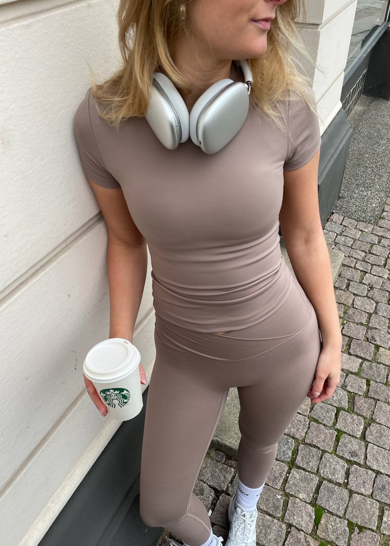 S - 169cm