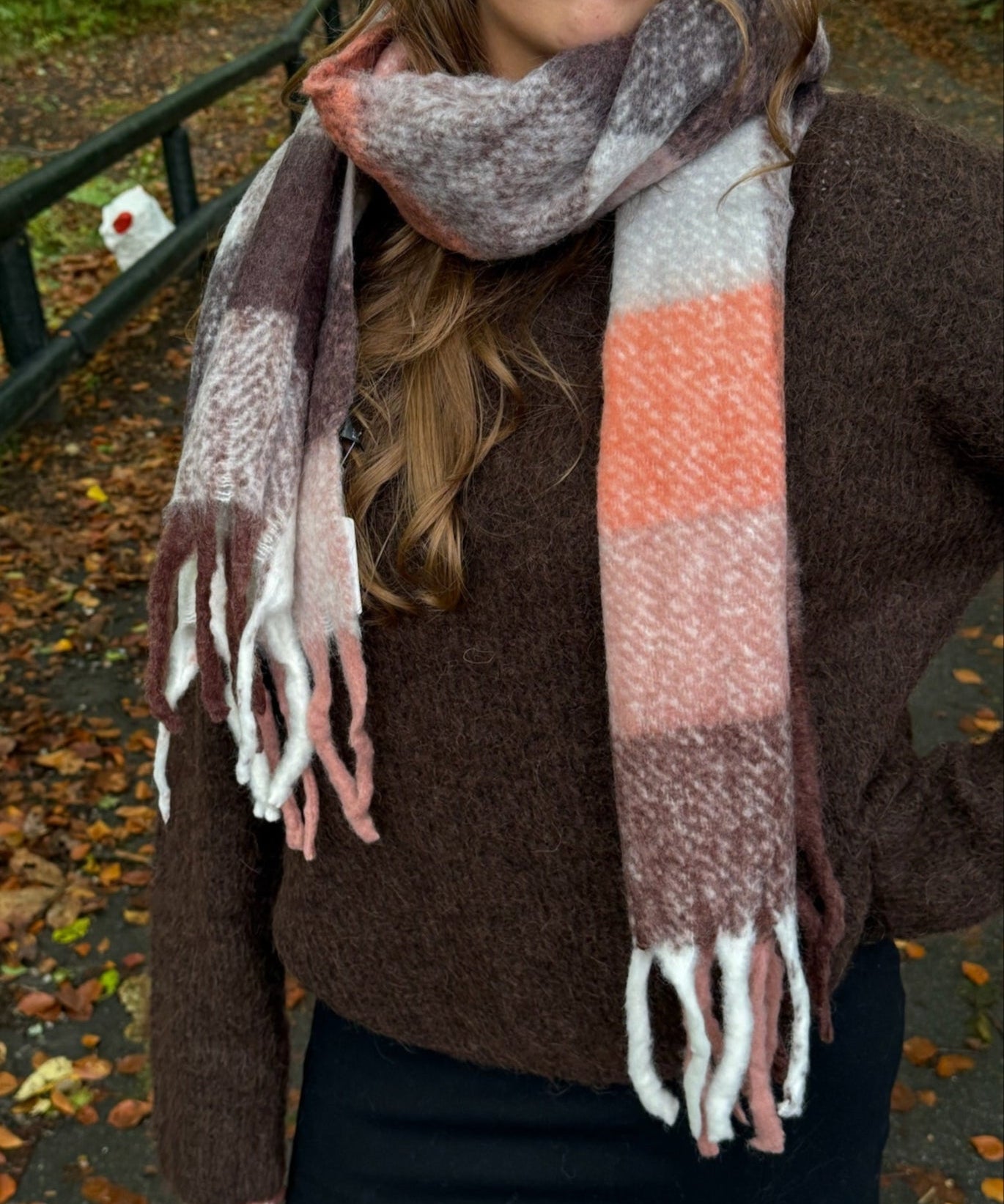 Celia Tørklæde - Mocha - ByStenholt.dk