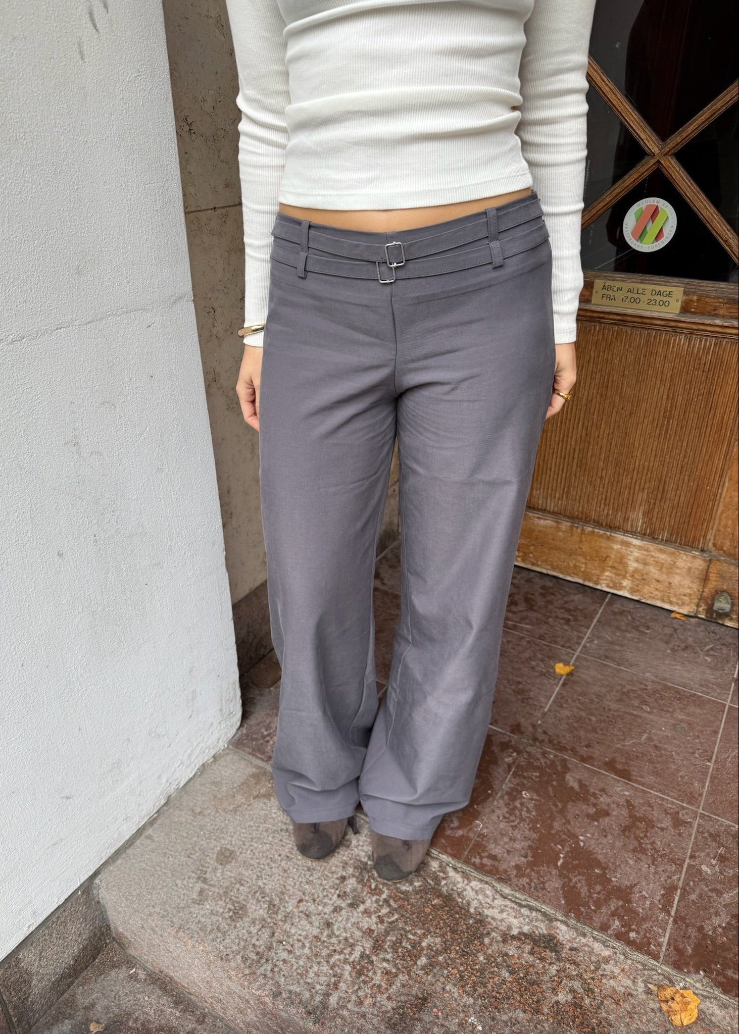 Elira Low Waist Bukser - Grå - ByStenholt.dk