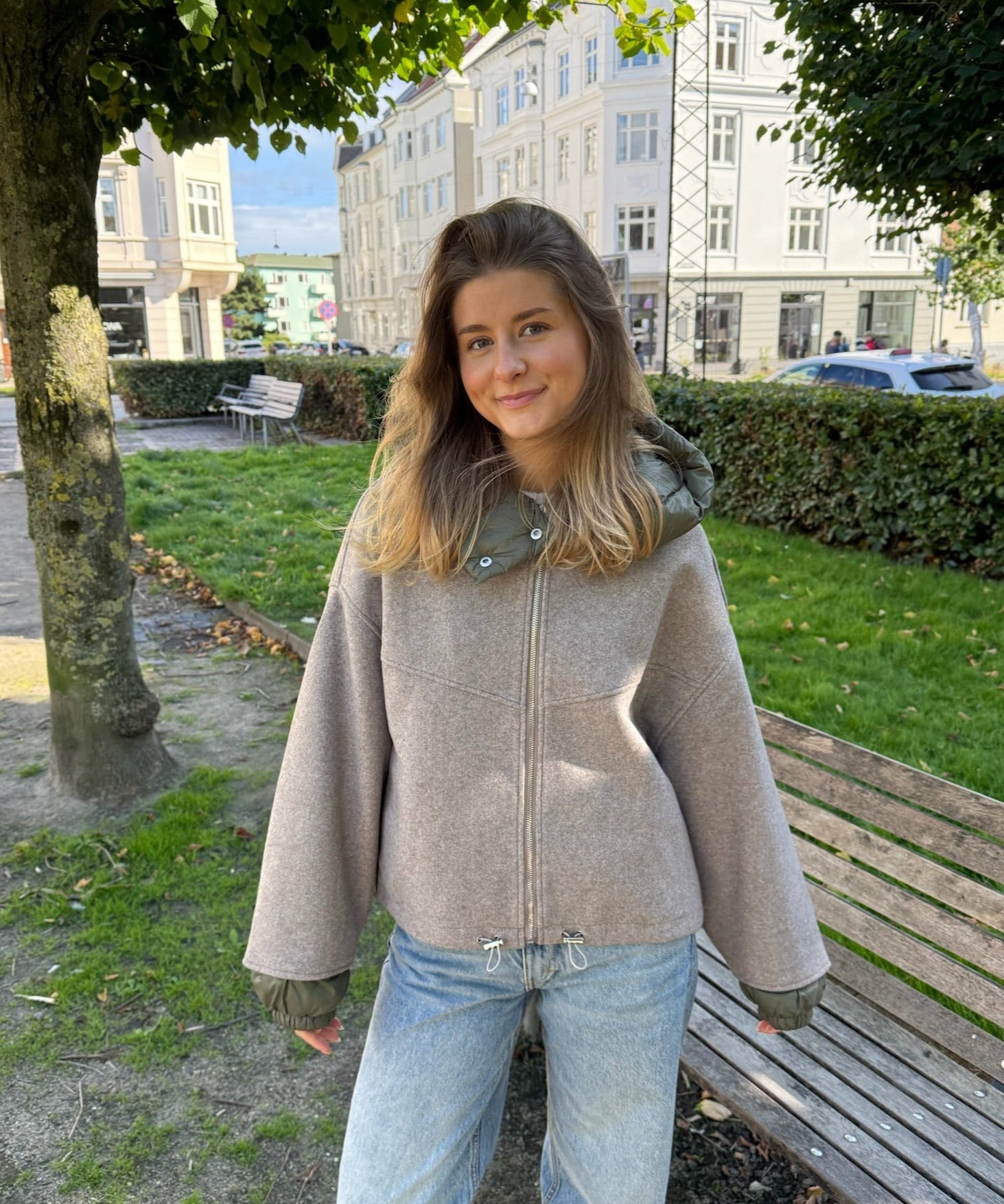 Envy Jakke - Taupe - ByStenholt.dk