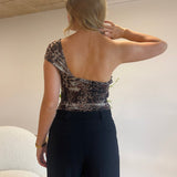 Leopard One Shoulder Top - ByStenholt.dk
