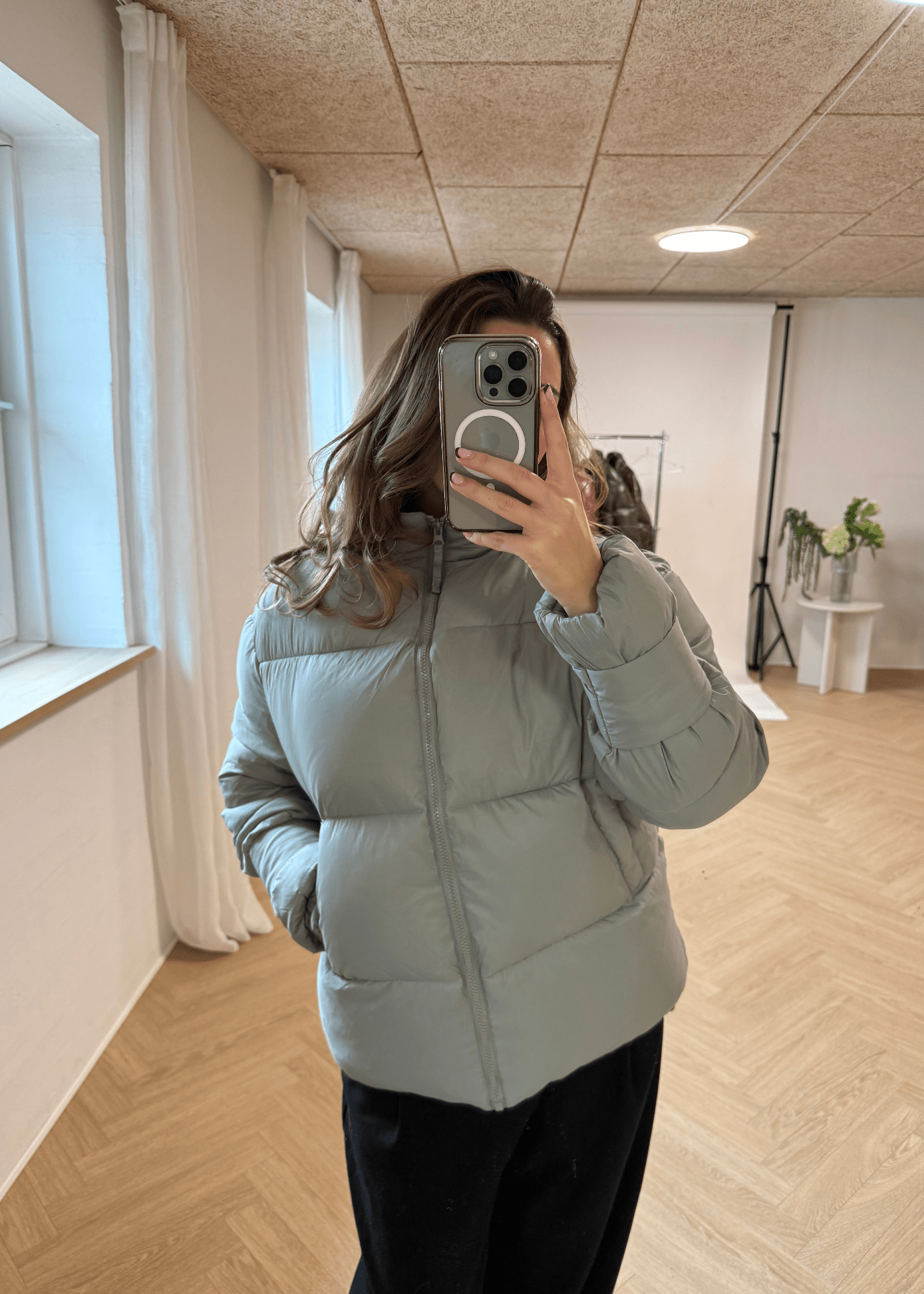 Nola Puffer Jakke - Mat Khaki - ByStenholt.dk