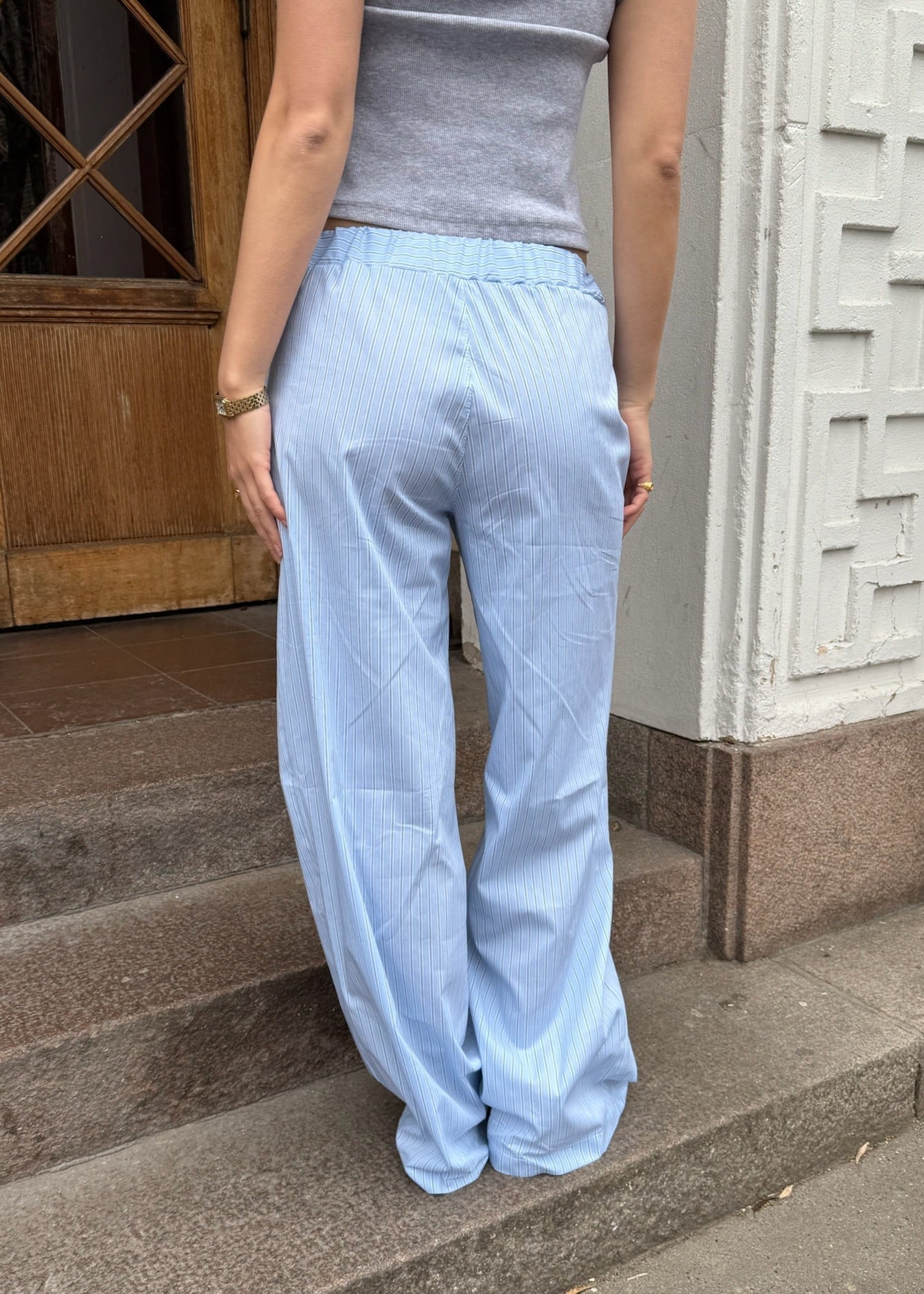 S - 169cm