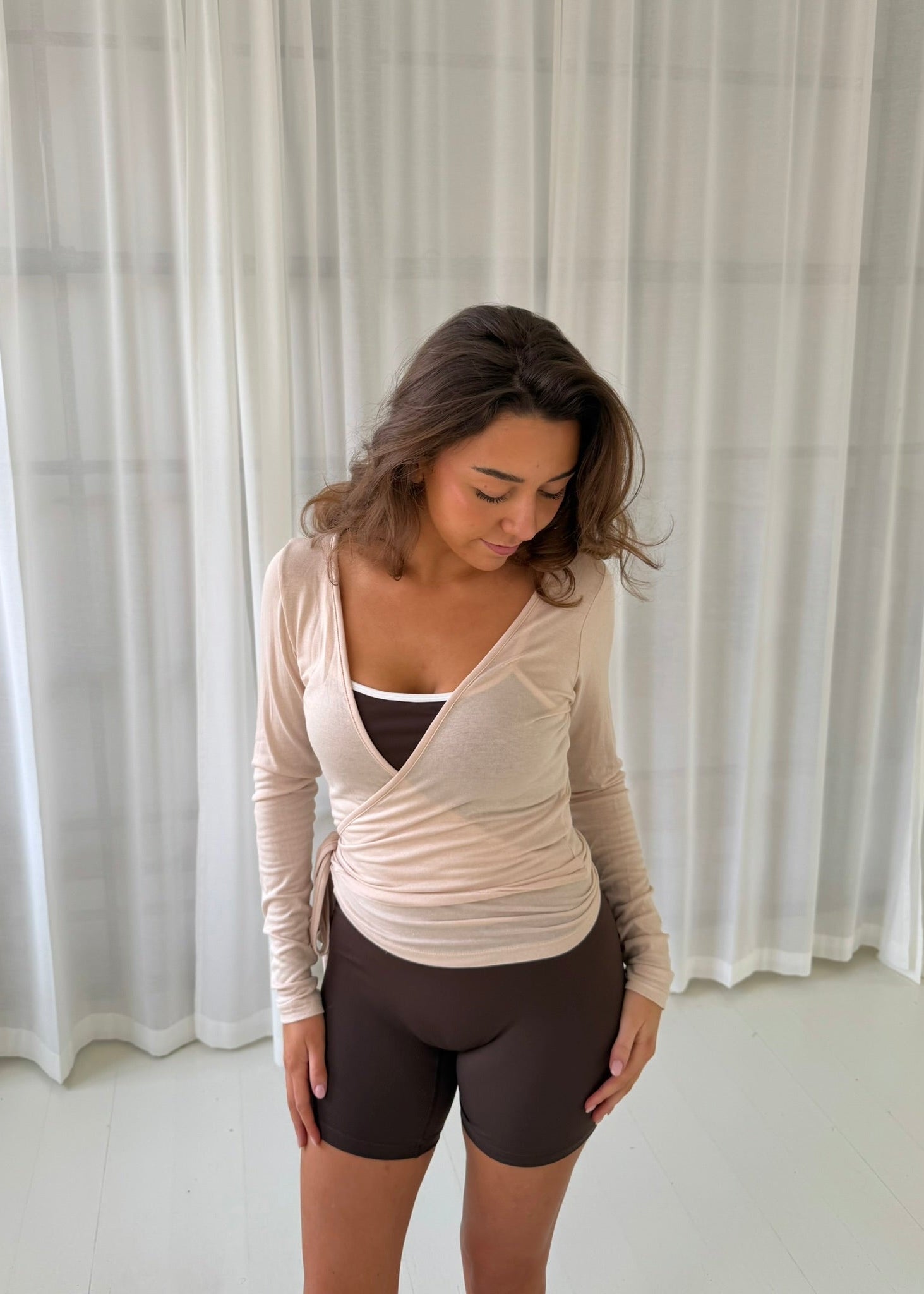 Active Wrap Shorts - Mørkebrun - ByStenholt.dk