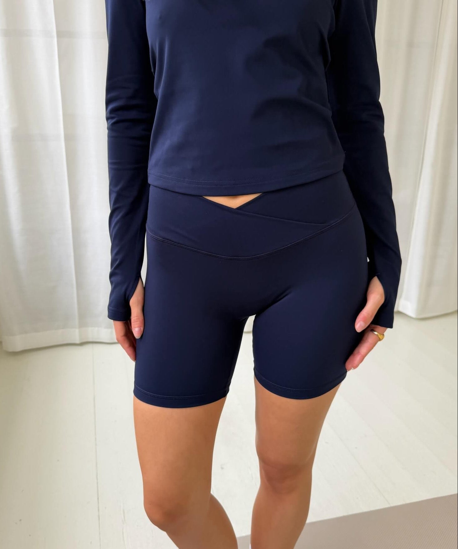 Active Wrap Shorts - Navy - ByStenholt.dk