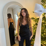 Asymmetrisk Satin Top - Sort - ByStenholt.dk