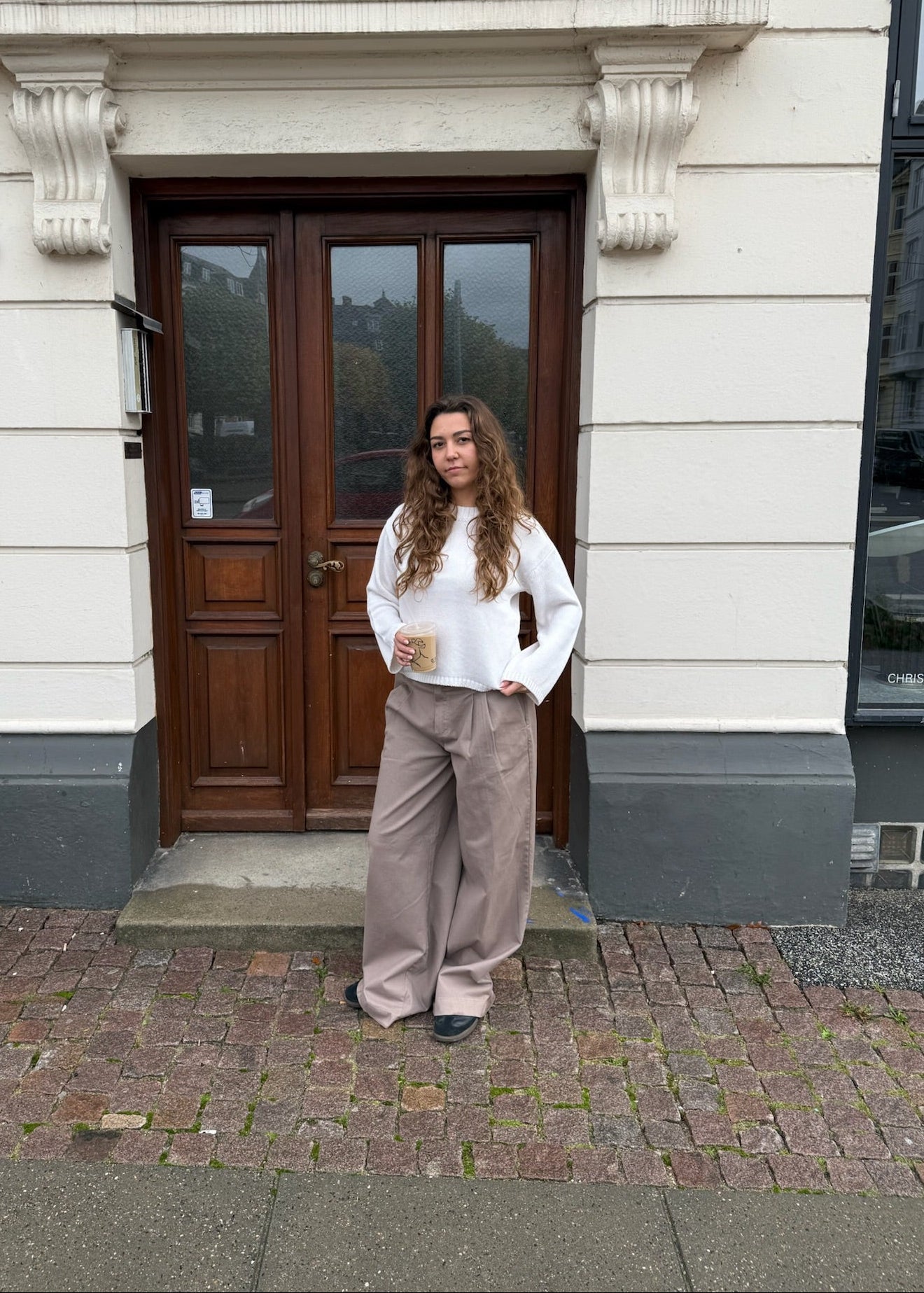 Baggy Habitbukser - Taupe - ByStenholt.dk