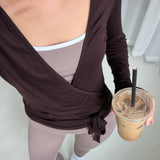 Ballet Wrap Bluse - Mørkebrun - ByStenholt.dk