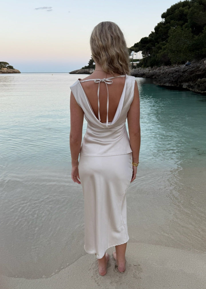 Cleo Draperet Top + Maxi Nederdel - Beige - ByStenholt.dk