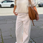 Cozy T-shirt Strik - Hvid - ByStenholt.dk