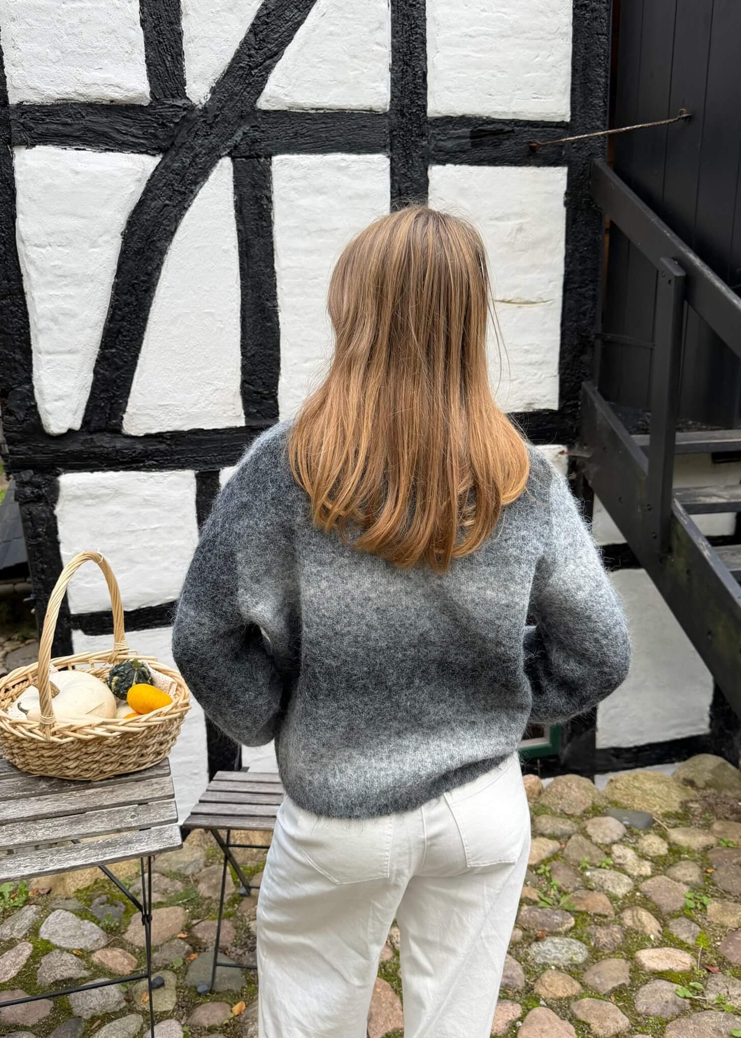 Isolde Strik - Grå - ByStenholt.dk