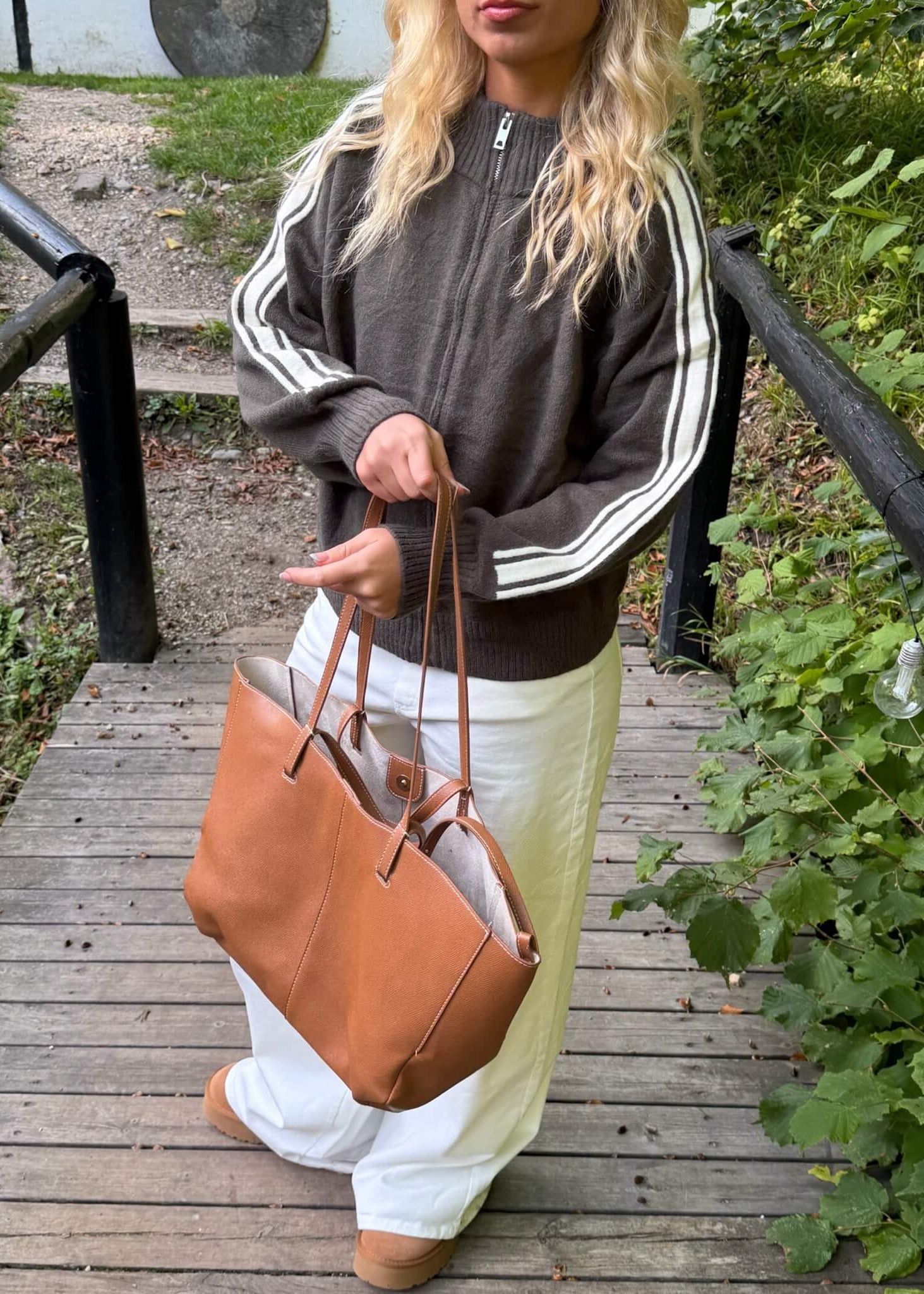 Juno Zip Cardigan - Mørkebrun - ByStenholt.dk
