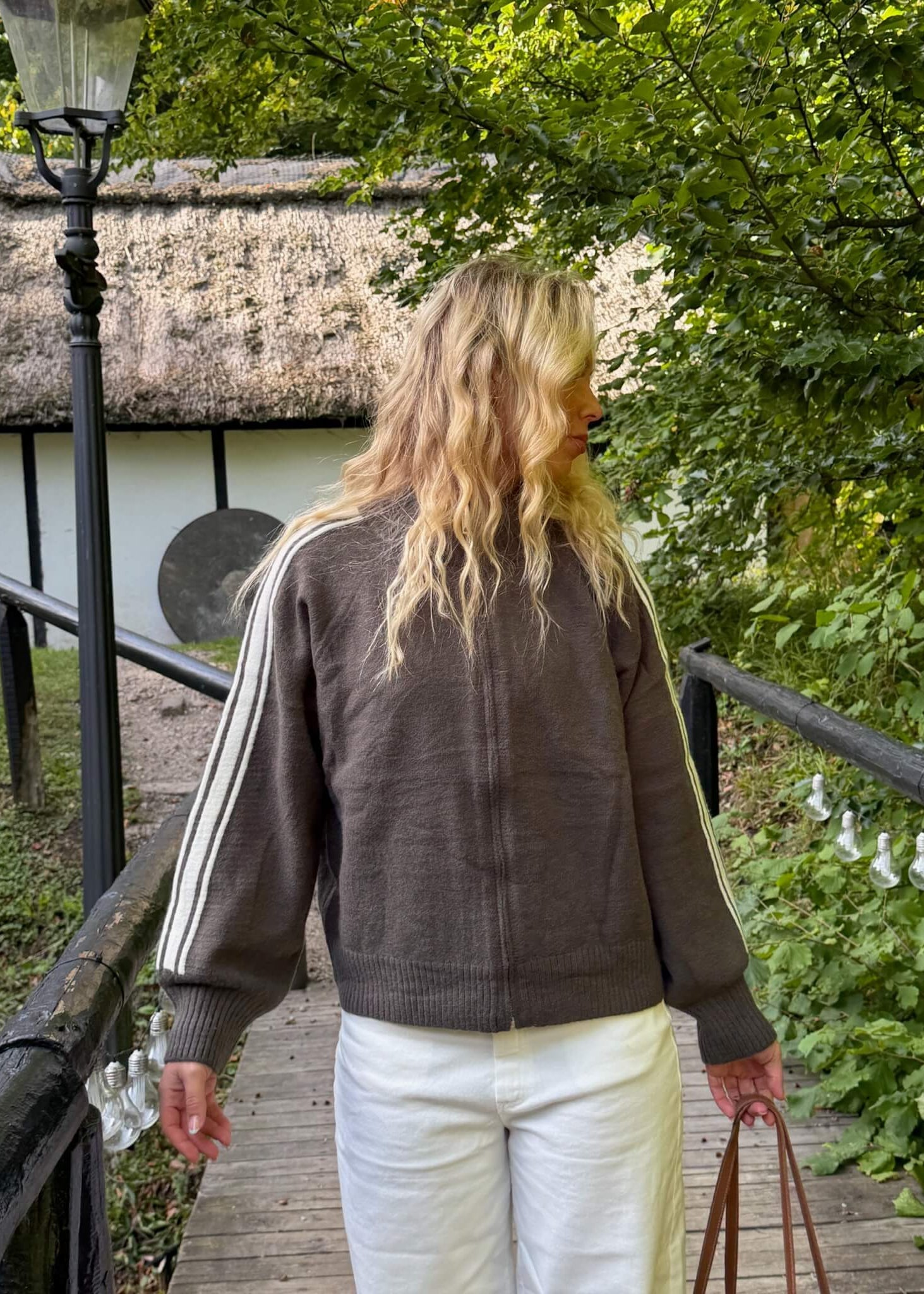 Juno Zip Cardigan - Mørkebrun - ByStenholt.dk