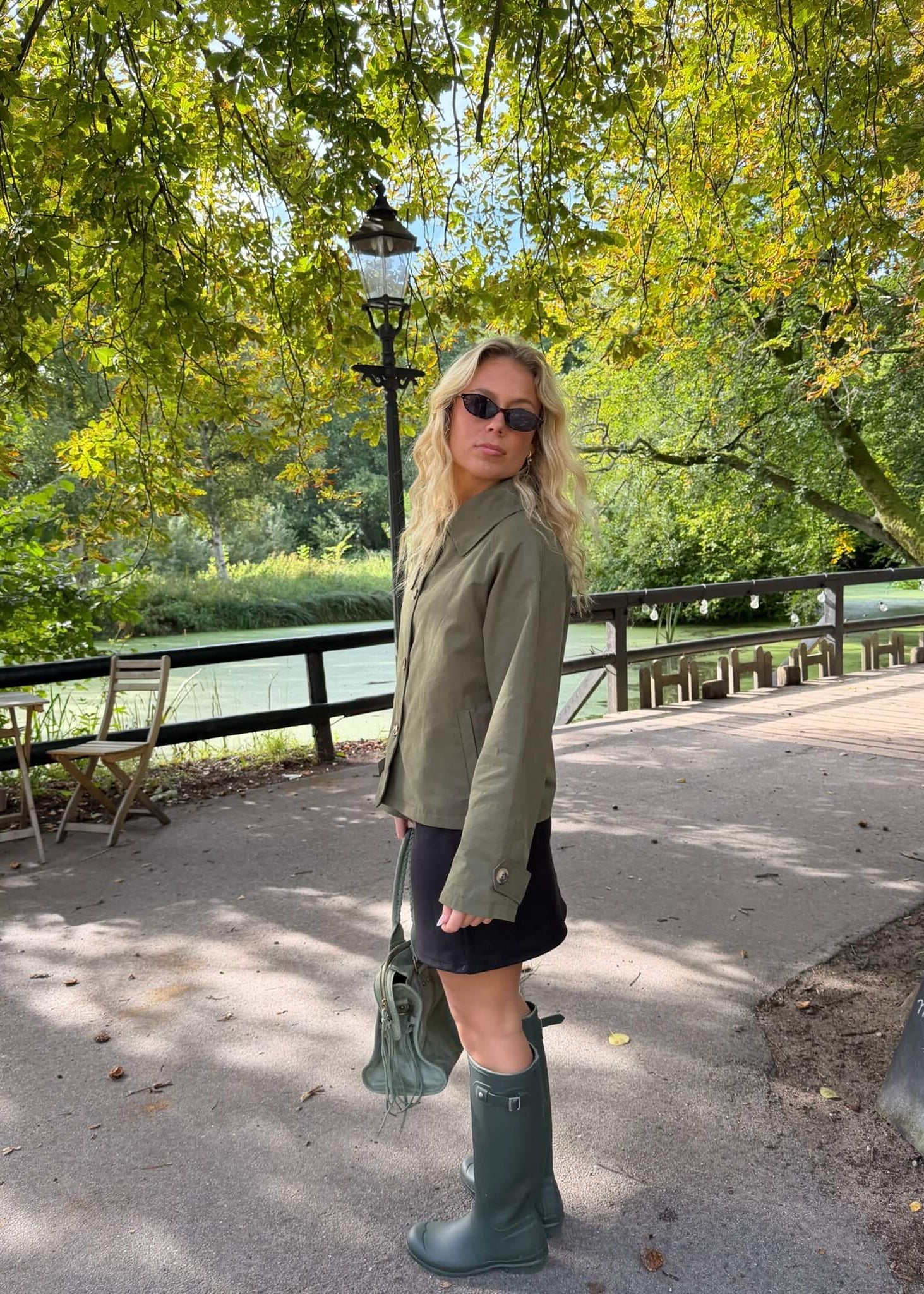 Klassisk Kort Trenchcoat - Khaki - ByStenholt.dk