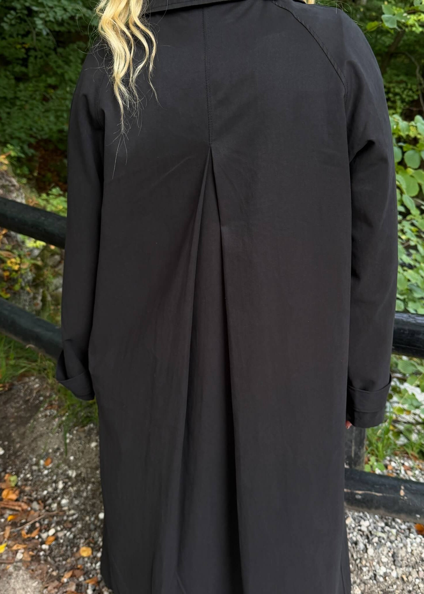 Klassisk Trenchcoat - Sort - ByStenholt.dk
