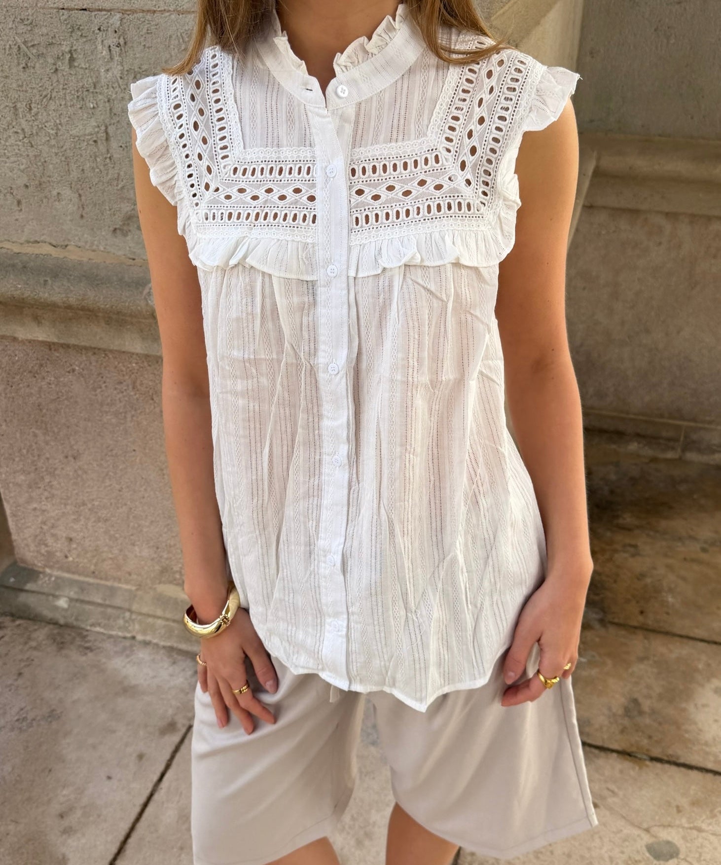 Laila Top - Hvid - ByStenholt.dk