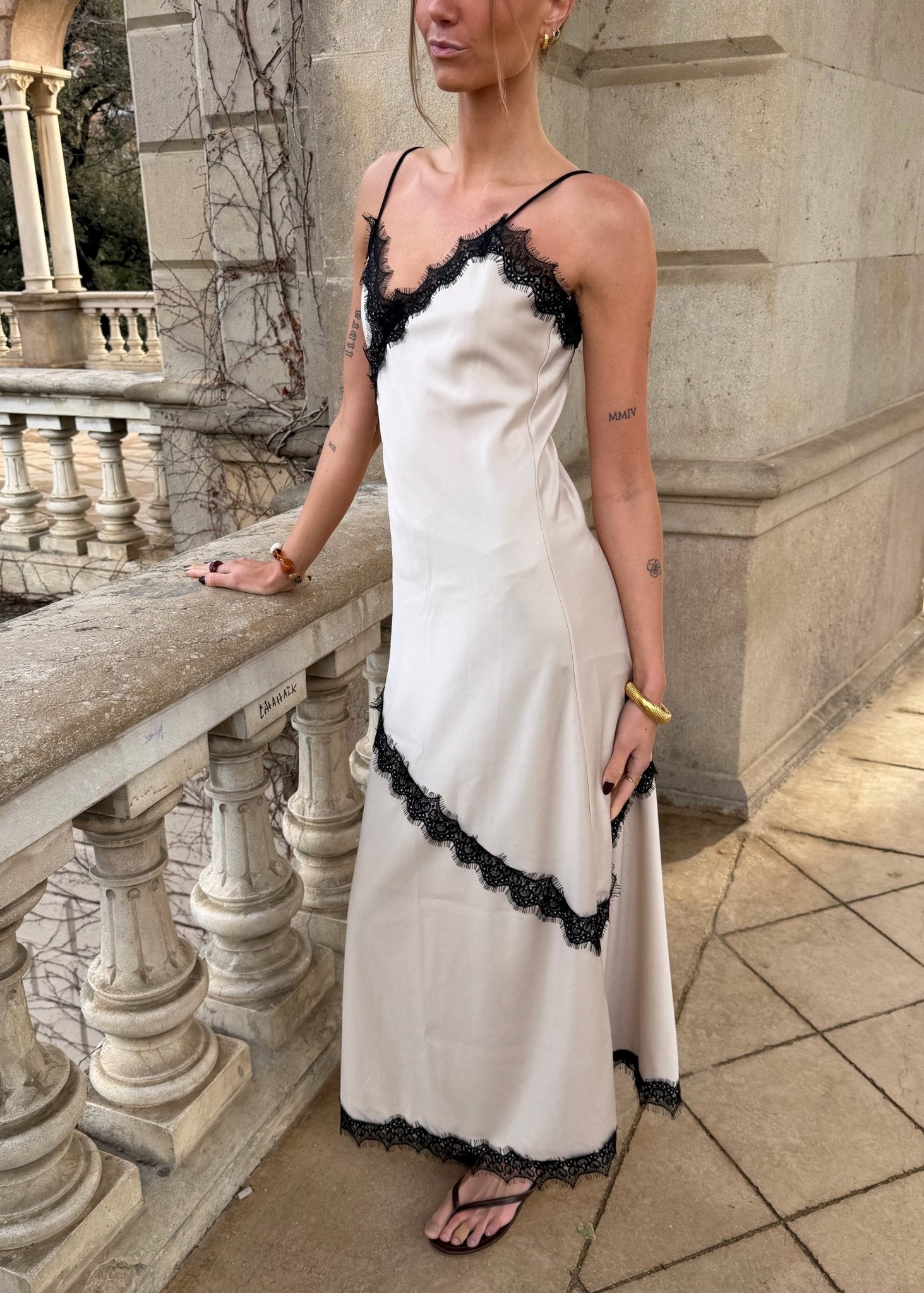 Nora Lace Kjole - Beige - ByStenholt.dk