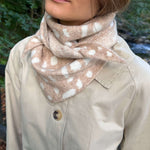 Rory Halstørklæde - Bambi Beige - ByStenholt.dk