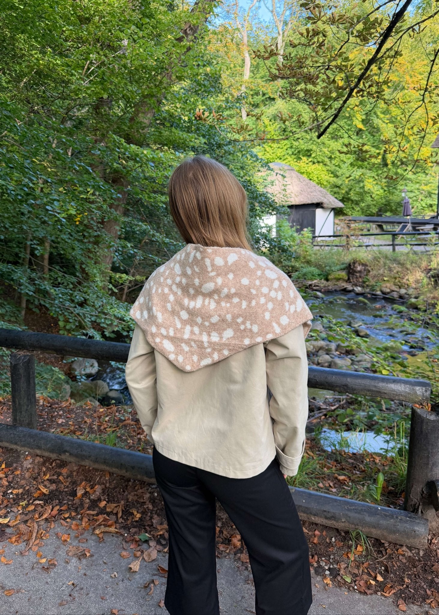 Rory Halstørklæde - Bambi Beige - ByStenholt.dk