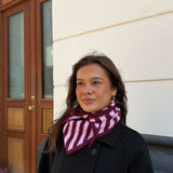 Rory Halstørklæde - Stribet Bordeaux - ByStenholt.dk