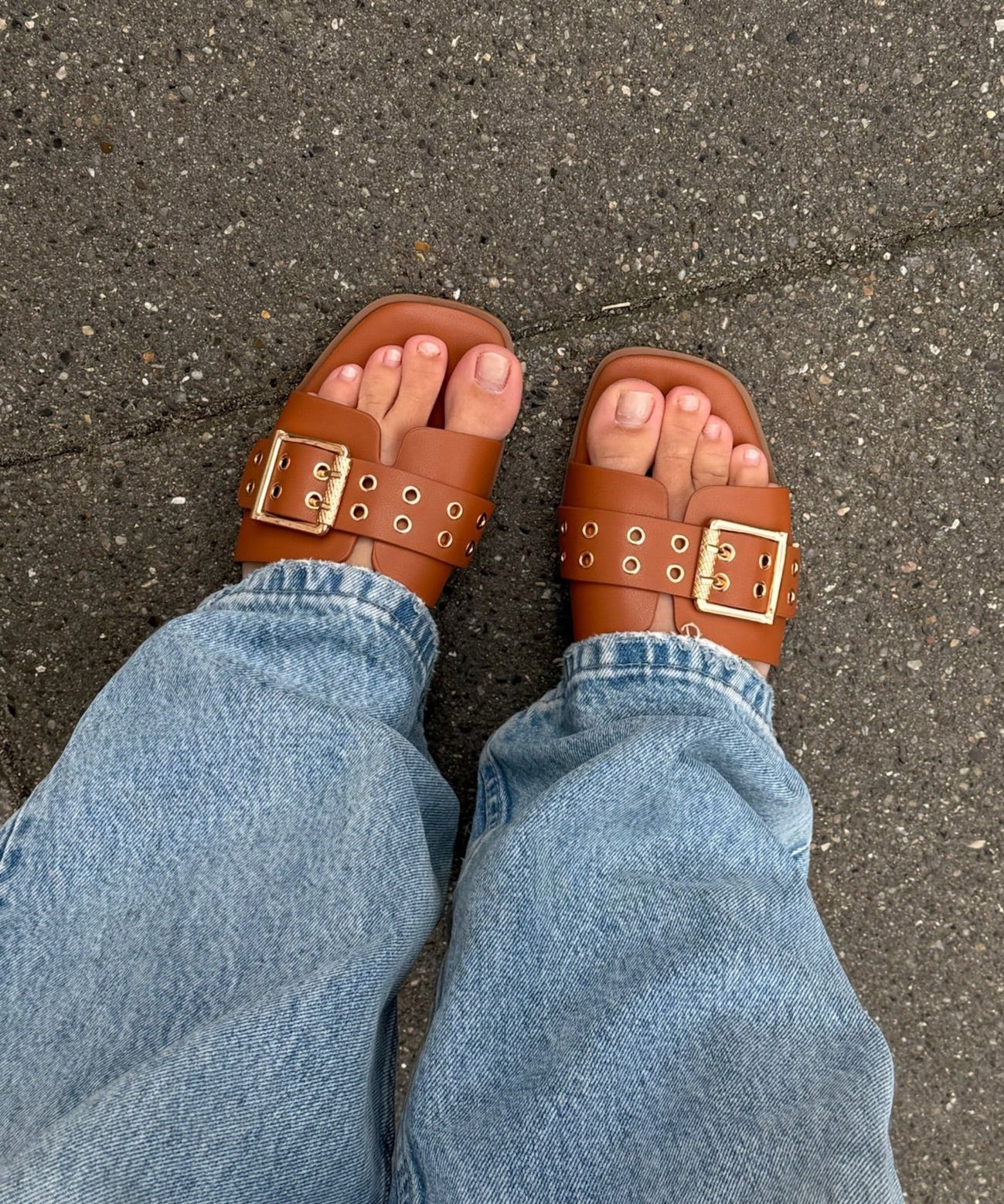 Sandaler med Spænde - Camel - ByStenholt.dk
