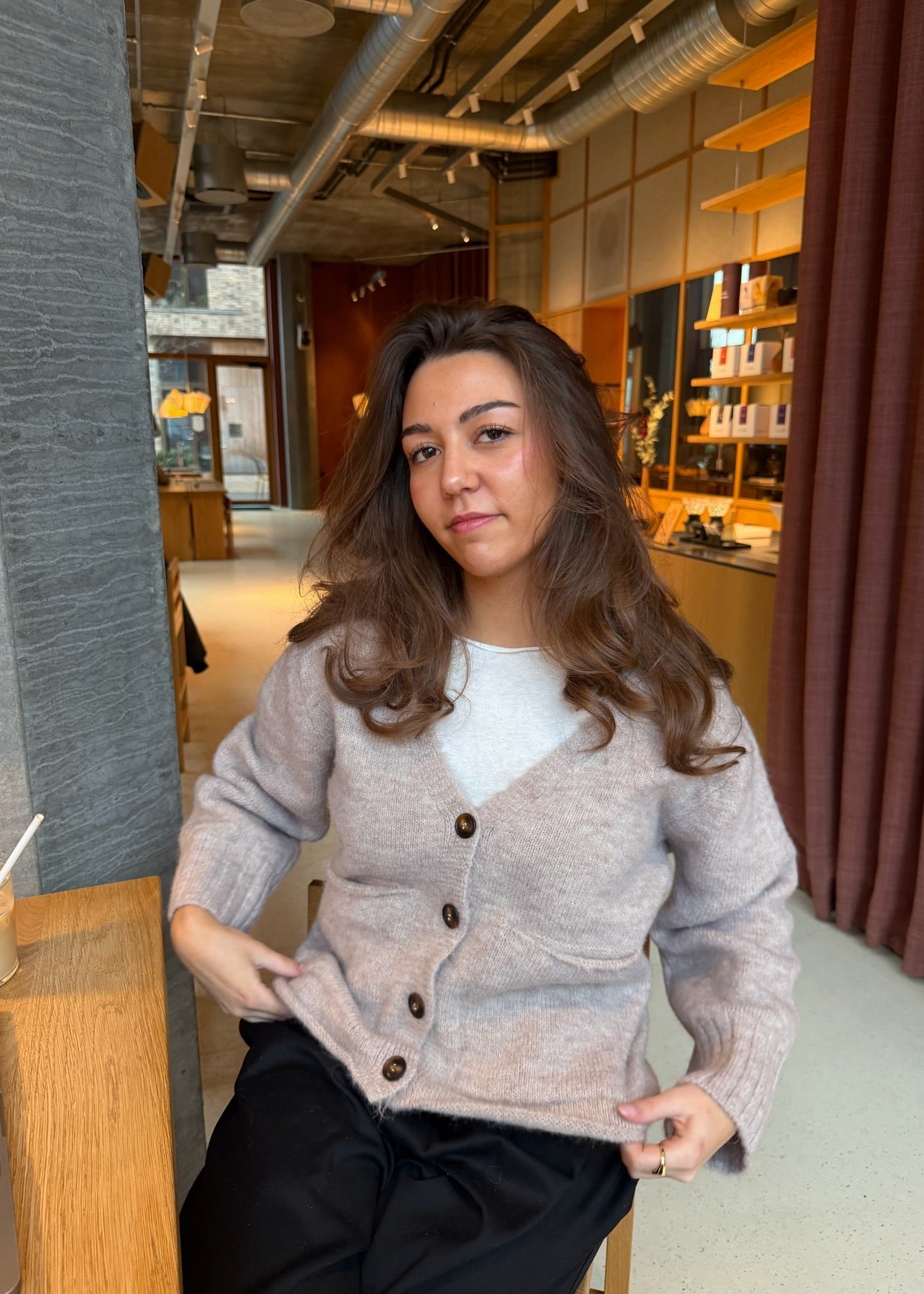 Sia Cardigan - Taupe - ByStenholt.dk