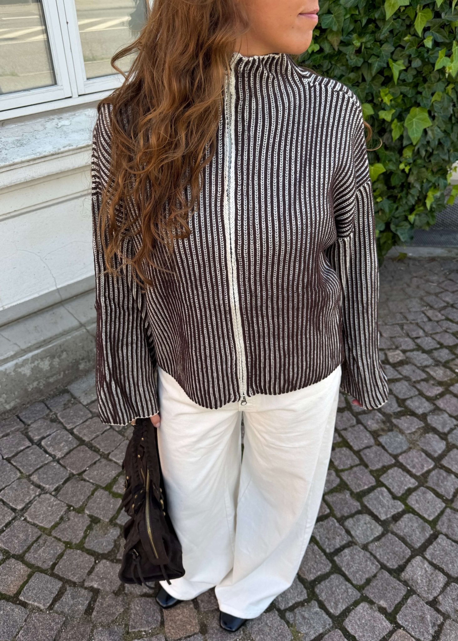 Sigrid Zip Cardigan - Mørkebrun - ByStenholt.dk