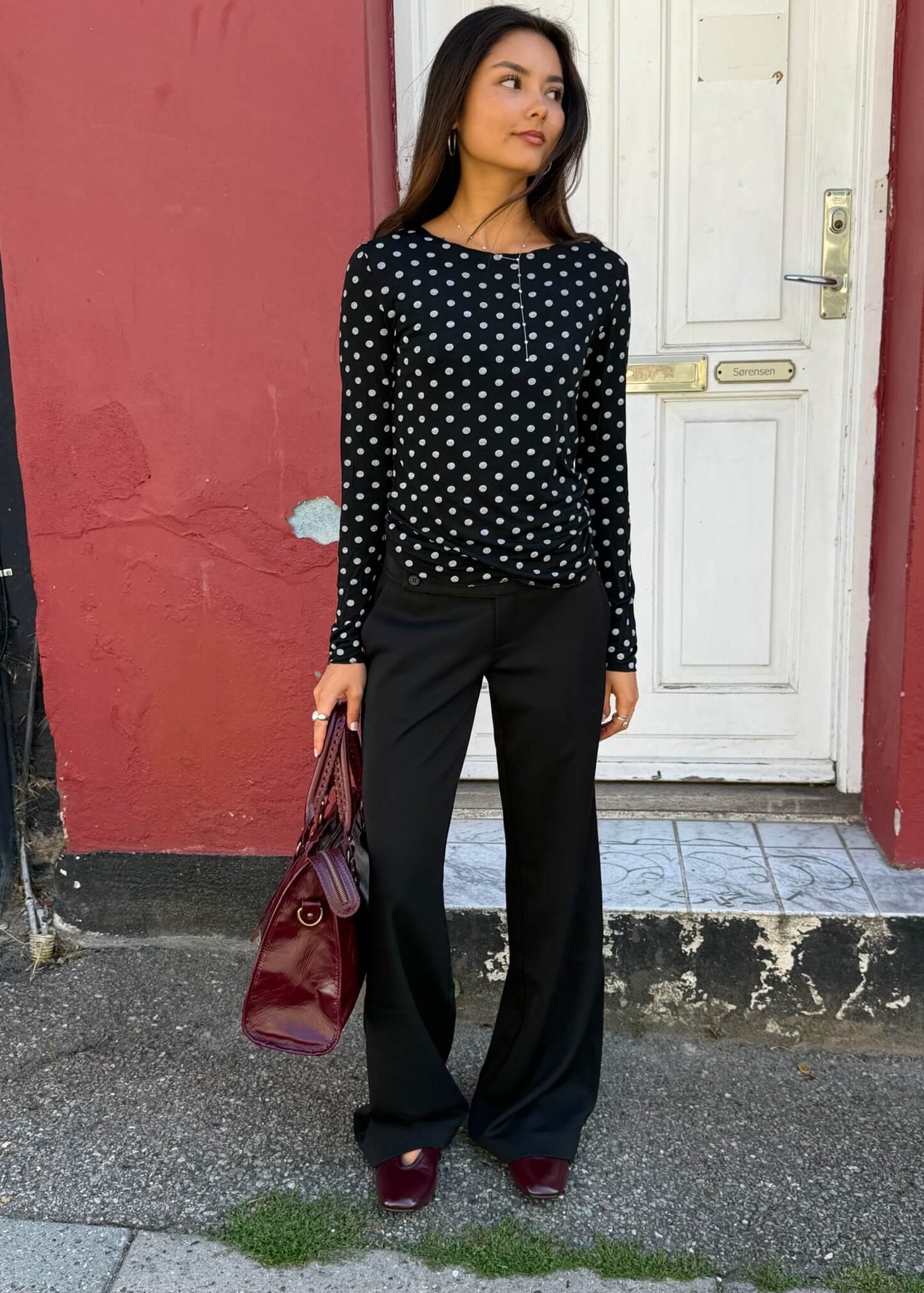 Svea Low Waist Bukser - Sort - ByStenholt.dk