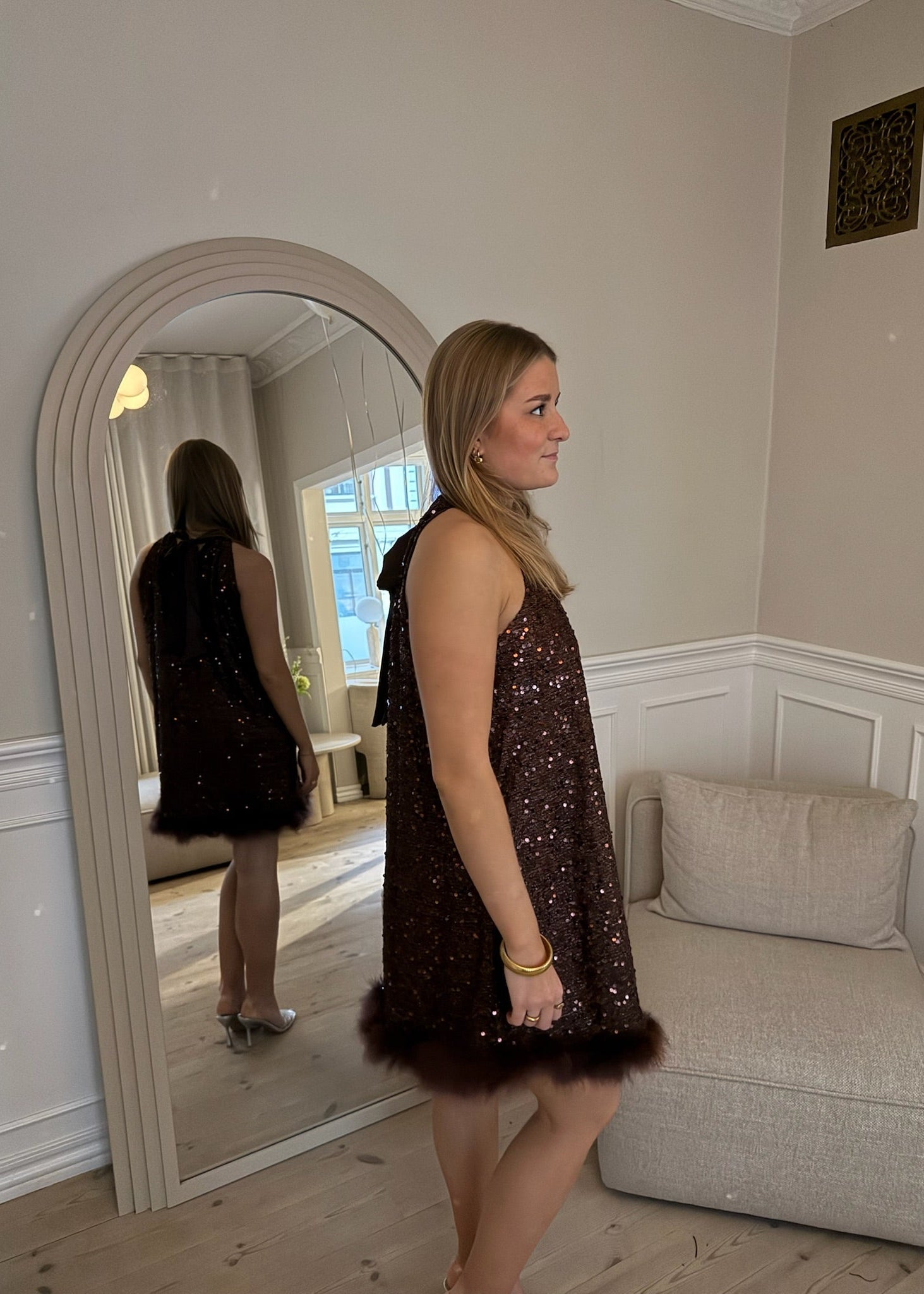 Thea Paillet Kjole - Mørkebrun - ByStenholt.dk