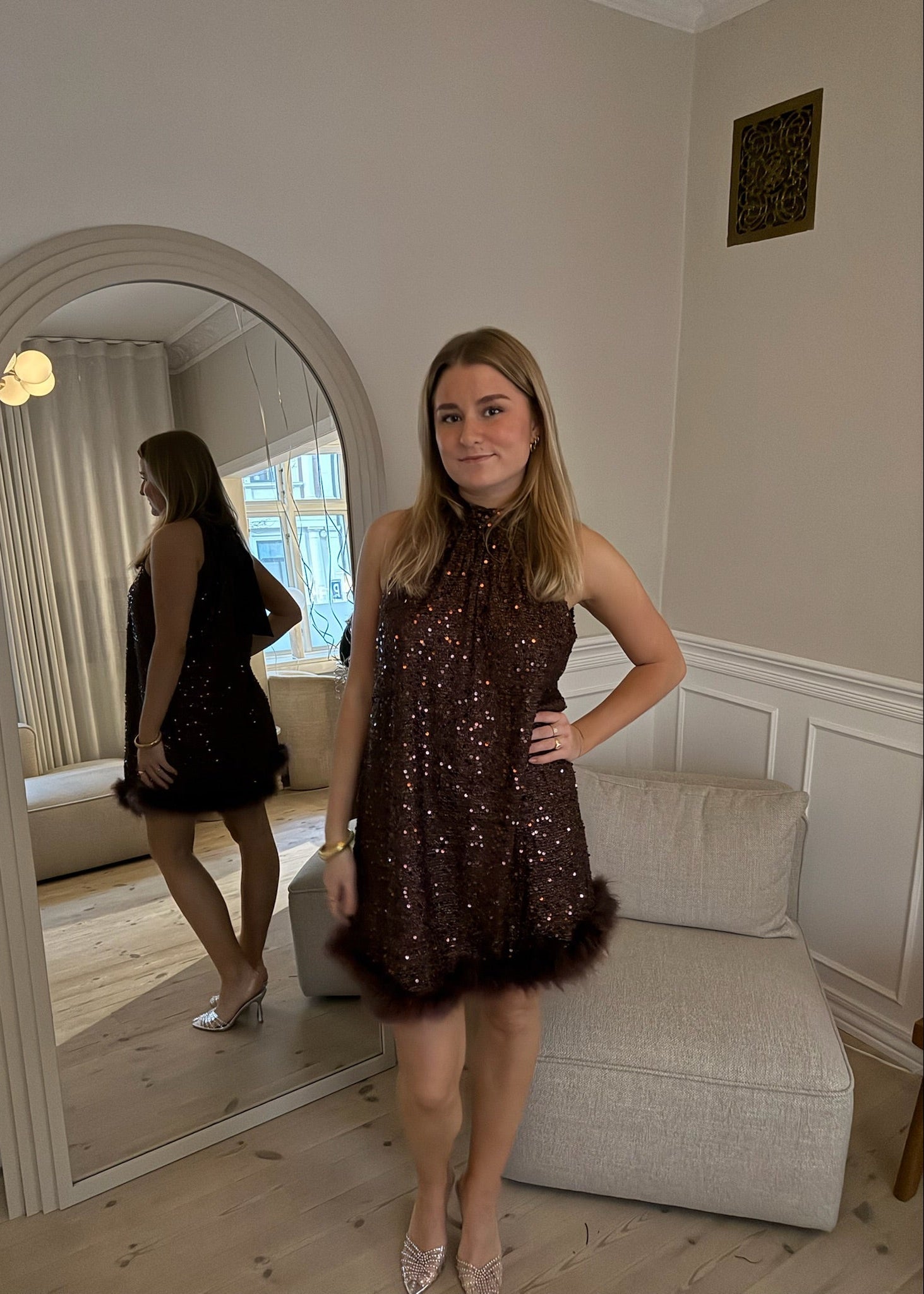 Thea Paillet Kjole - Mørkebrun - ByStenholt.dk